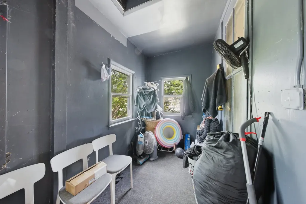 5918 South Carpenter Street Chicago IL 60621