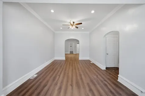 5918 South Carpenter Street Chicago IL 60621