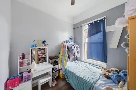5918 South Carpenter Street Chicago IL 60621