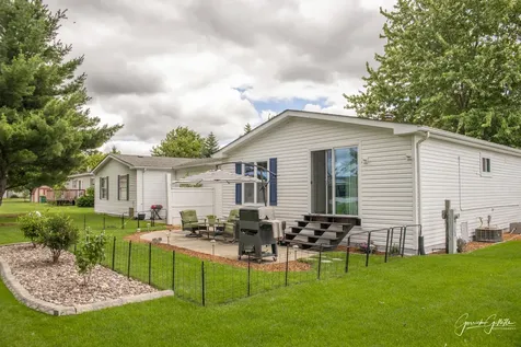 242A Meadowlark Lane Sandwich IL 60548