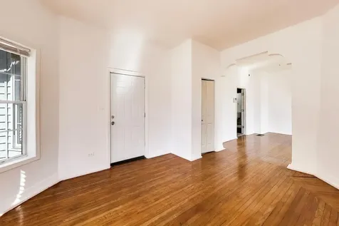 6853 South Perry Avenue Chicago IL 60621