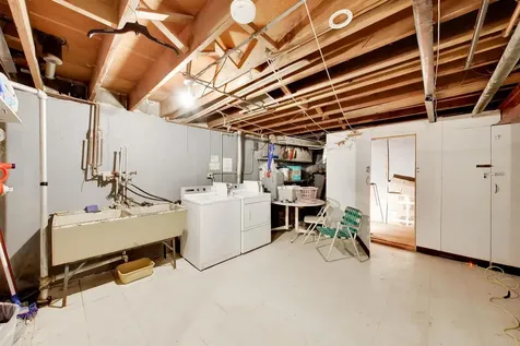 8212 West Walsh Lane River Grove IL 60171