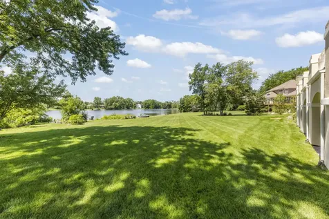 8170 Lake Ridge Drive Burr Ridge IL 60527