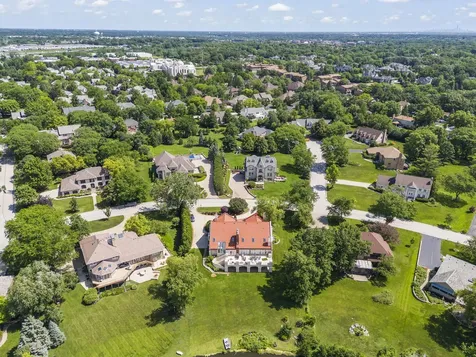 8170 Lake Ridge Drive Burr Ridge IL 60527