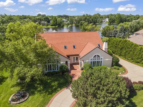 8170 Lake Ridge Drive Burr Ridge IL 60527