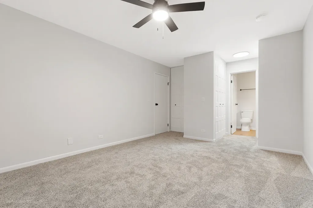 3008 Roberts Drive Woodridge IL 60517