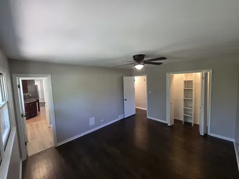 668 Lee Drive Crystal Lake IL 60014