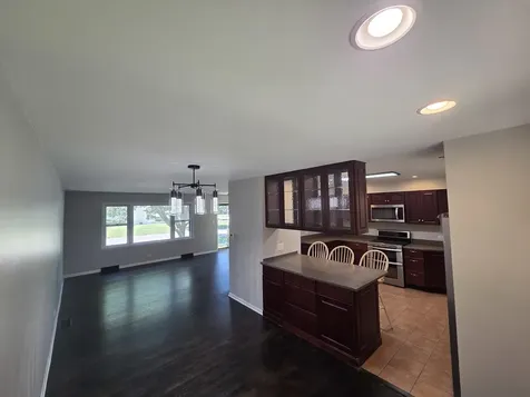 668 Lee Drive Crystal Lake IL 60014