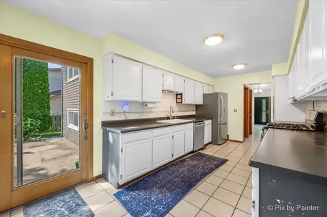 1021 Colony Drive Crystal Lake IL 60014