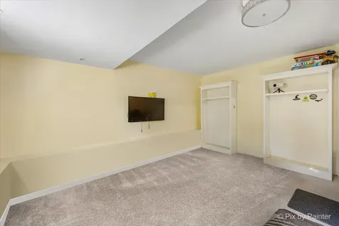 1021 Colony Drive Crystal Lake IL 60014
