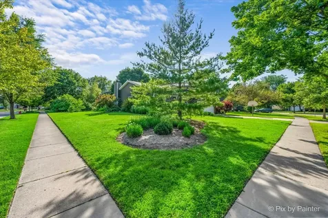 1021 Colony Drive Crystal Lake IL 60014