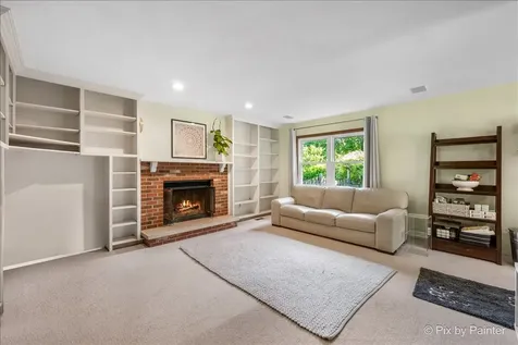 1021 Colony Drive Crystal Lake IL 60014