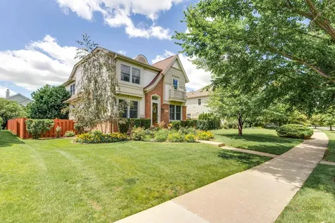 1590 Fielding Drive Glenview IL 60026