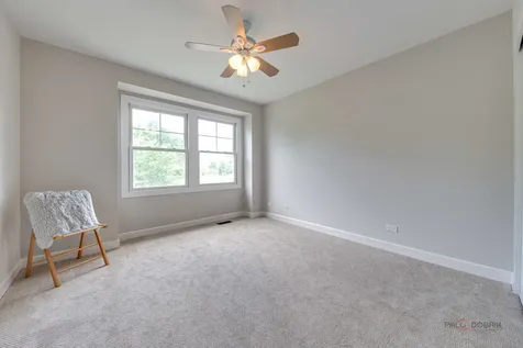1590 Fielding Drive Glenview IL 60026