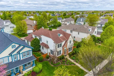 1590 Fielding Drive Glenview IL 60026