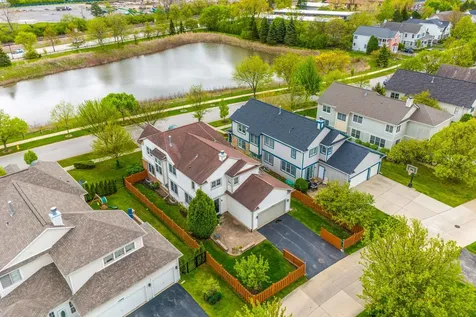 1590 Fielding Drive Glenview IL 60026
