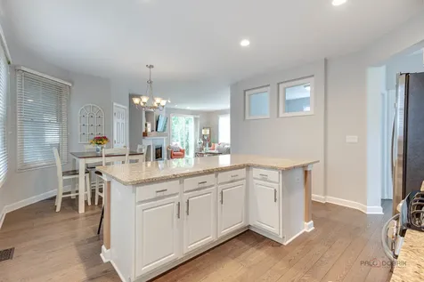 1590 Fielding Drive Glenview IL 60026