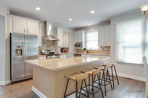 1590 Fielding Drive Glenview IL 60026