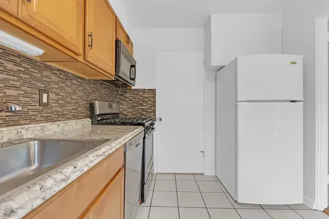 1534 Palmgren Drive Glenview IL 60025
