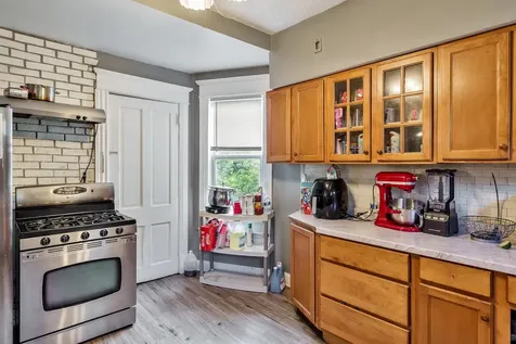 1121 Preston Street Rockford IL 61102