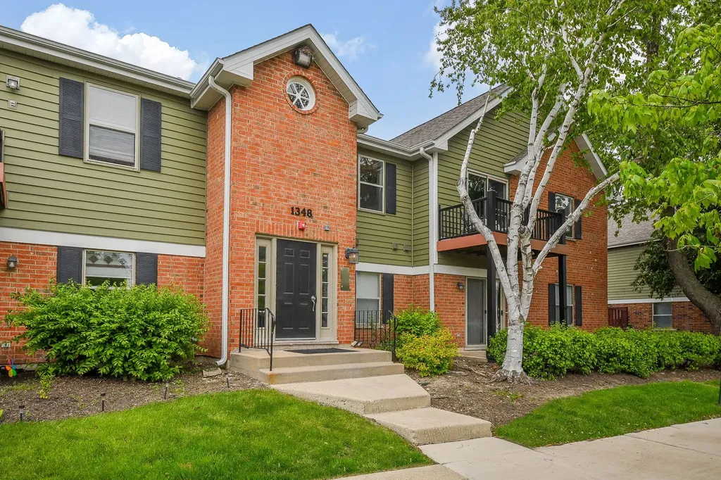 1348 Mc Dowell Road Naperville IL 60563