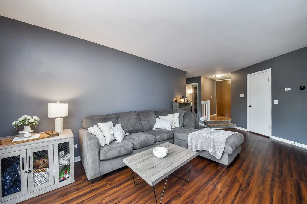 1348 Mc Dowell Road Naperville IL 60563