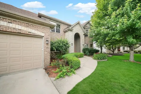 1891 Raes Creek Drive Bolingbrook IL 60490
