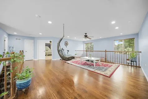 1891 Raes Creek Drive Bolingbrook IL 60490