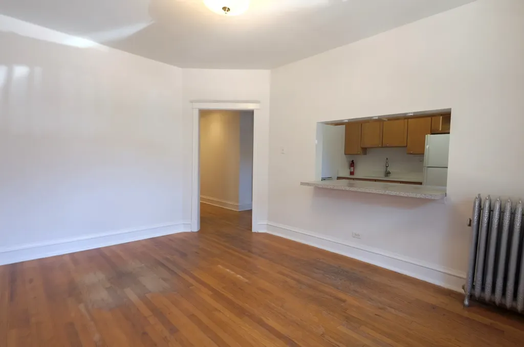 1057 West Berwyn Avenue Chicago IL 60640