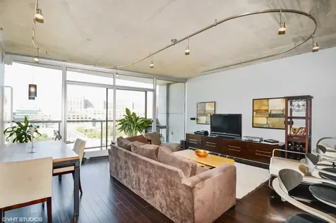 611 South Wells Street Chicago IL 60607