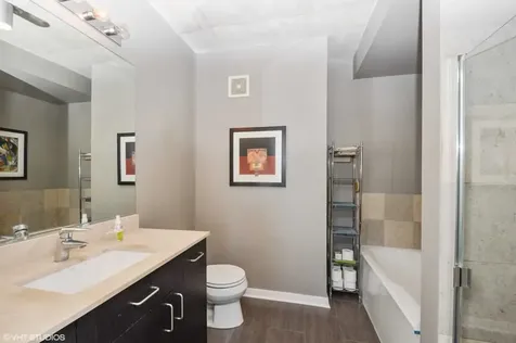611 South Wells Street Chicago IL 60607