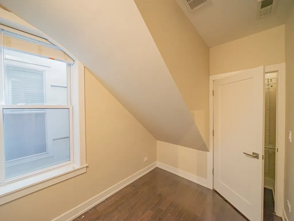 1246 North Artesian Avenue Chicago IL 60622