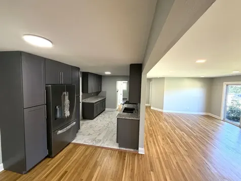 8936 Northshore Drive Des Plaines IL 60016