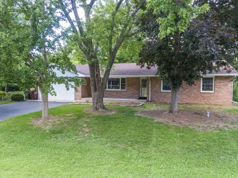 2621 East Heritage Drive Kankakee IL 60901