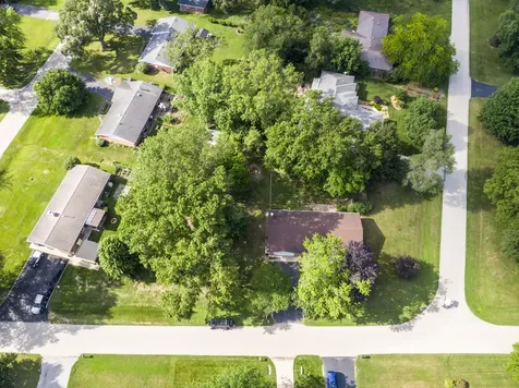 2621 East Heritage Drive Kankakee IL 60901