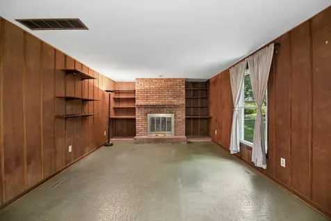 2621 East Heritage Drive Kankakee IL 60901