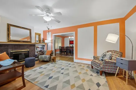6551 North Maplewood Avenue Chicago IL 60645