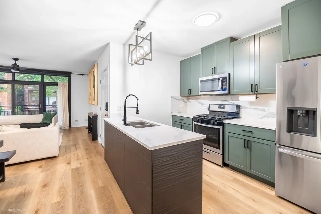 1425 West Fillmore Street Chicago IL 60607
