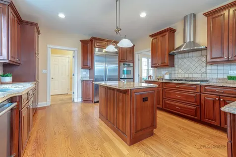 878 Writer Court Vernon Hills IL 60061