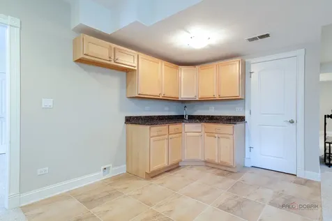 878 Writer Court Vernon Hills IL 60061