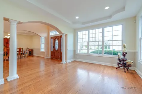 878 Writer Court Vernon Hills IL 60061
