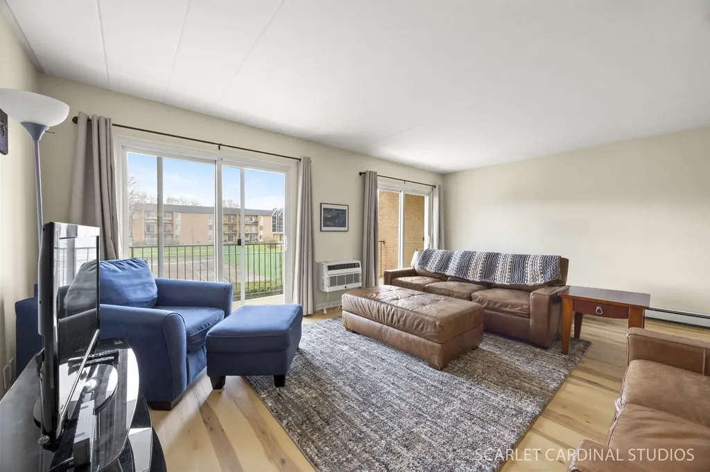1056 North Mill Street Naperville IL 60563
