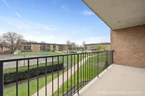 1056 North Mill Street Naperville IL 60563