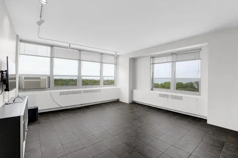 3950 North Lake Shore Drive Chicago IL 60613