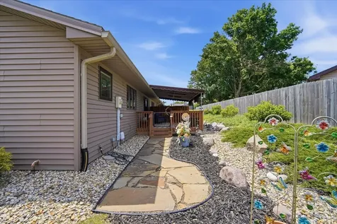 151 Manor Circle Bloomington IL 61701