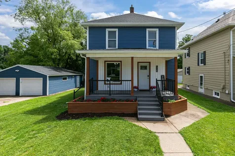 1720 28TH Avenue Moline IL 61265
