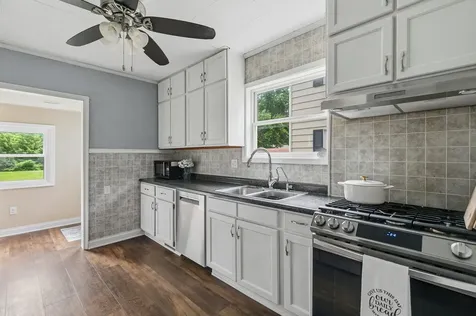 1720 28TH Avenue Moline IL 61265