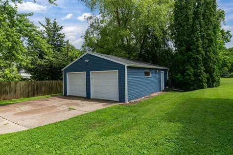 1720 28TH Avenue Moline IL 61265