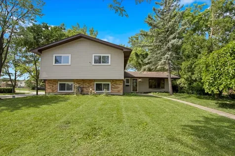 501 Lafayette Lane Hoffman Estates IL 60169