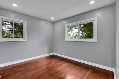 501 Lafayette Lane Hoffman Estates IL 60169